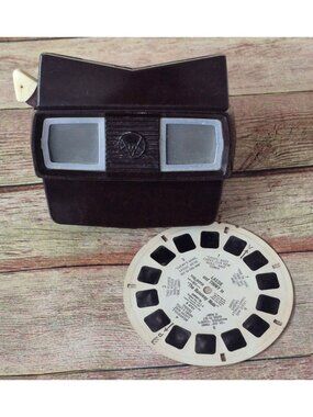 Vintage Sawyer's View-Master Viewer w/ 1958 Lassie Timmy Runaway Mule Reel WORKS